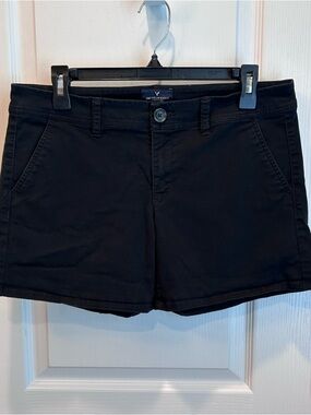 American Eagle Women’s Black Chino Mid Rise Stretch Casual Size 8 Shorts Pockets